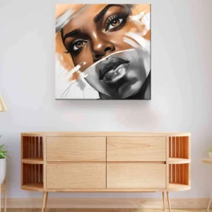 Mujer afro plata y dorado