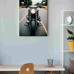 Moto negra carretera